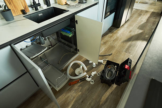 Reliable Plumbing contractor in Fort Myers, FL by Street Wise - Plumbing